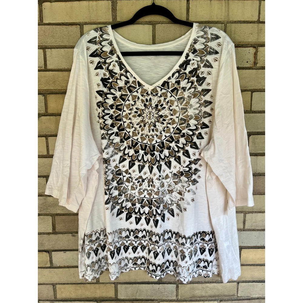 Catherines White Mandala Graphic V-Neck 3/4 Sleeve Top Size 3X 26/28W